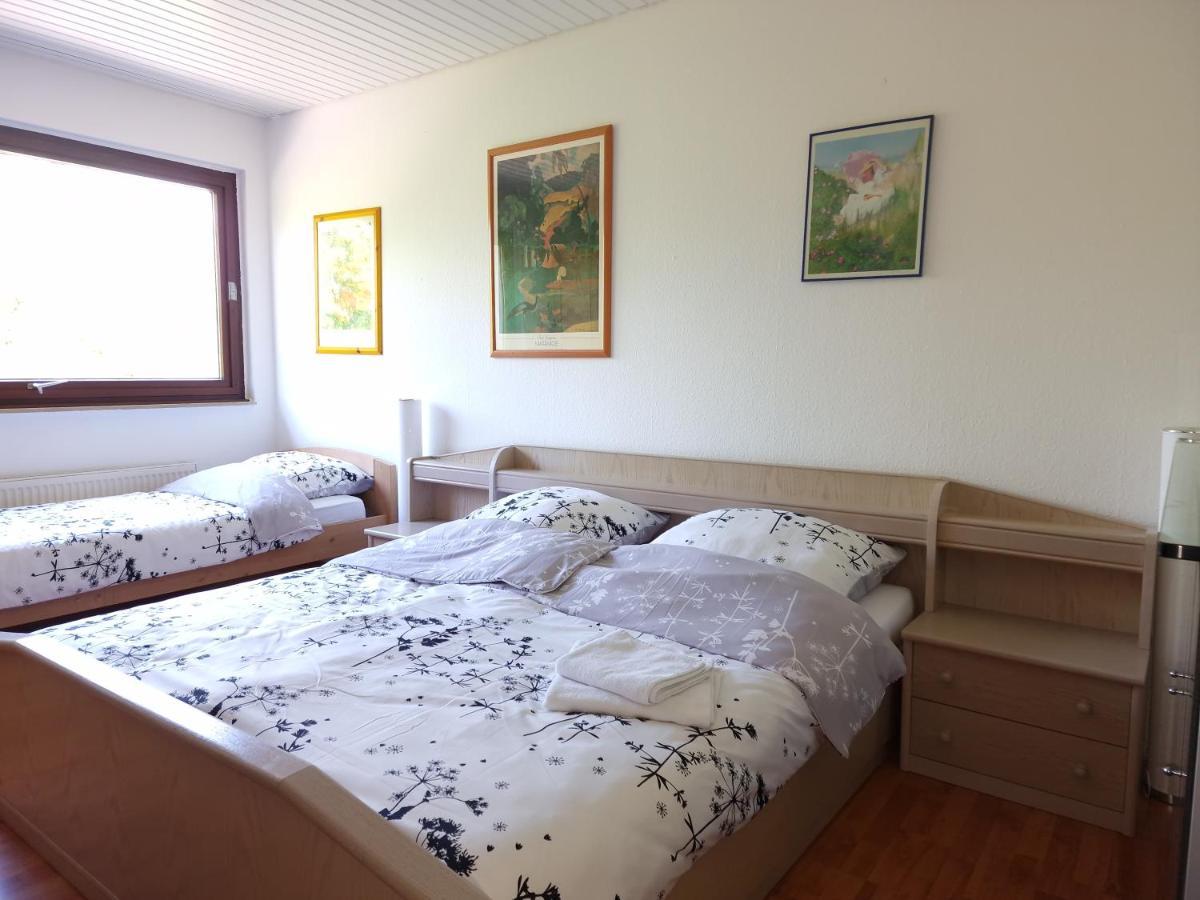 Ferienwohnung Zuhause Im Gruenen Essen Exterior foto
